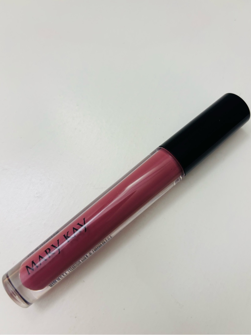 Mary Kay Unlimited matte lip gloss Unique Mauve NWOT